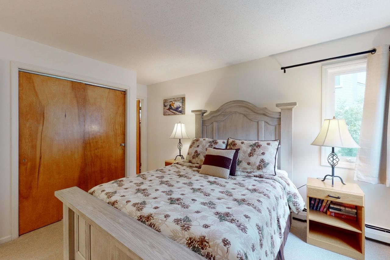 Brookhaven Condos Ludlow Ngoại thất bức ảnh