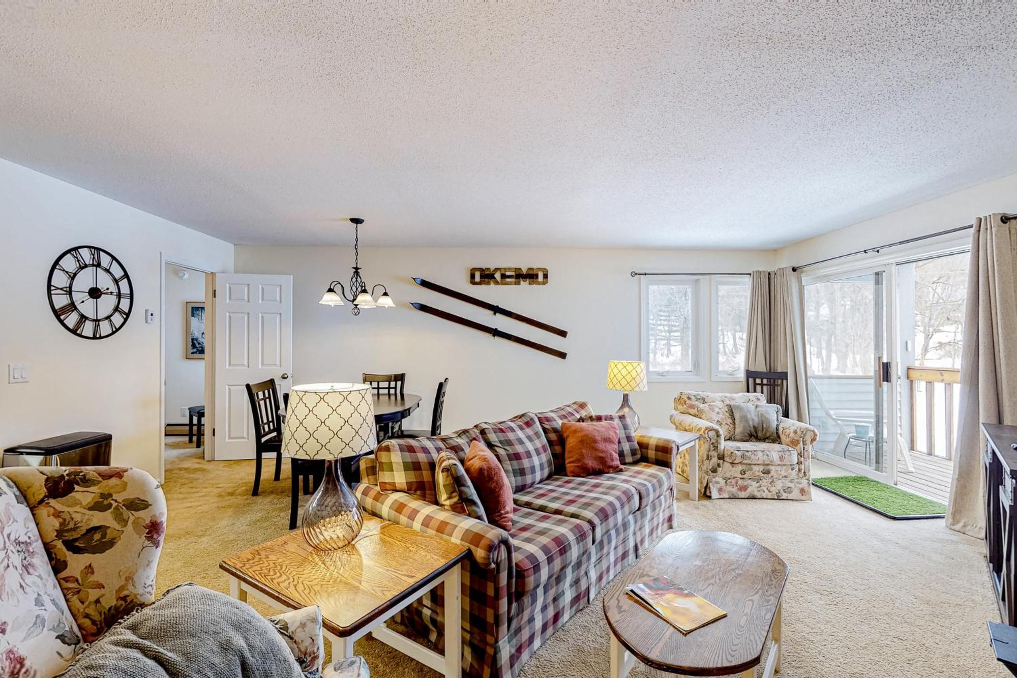 Brookhaven Condos Ludlow Phòng bức ảnh